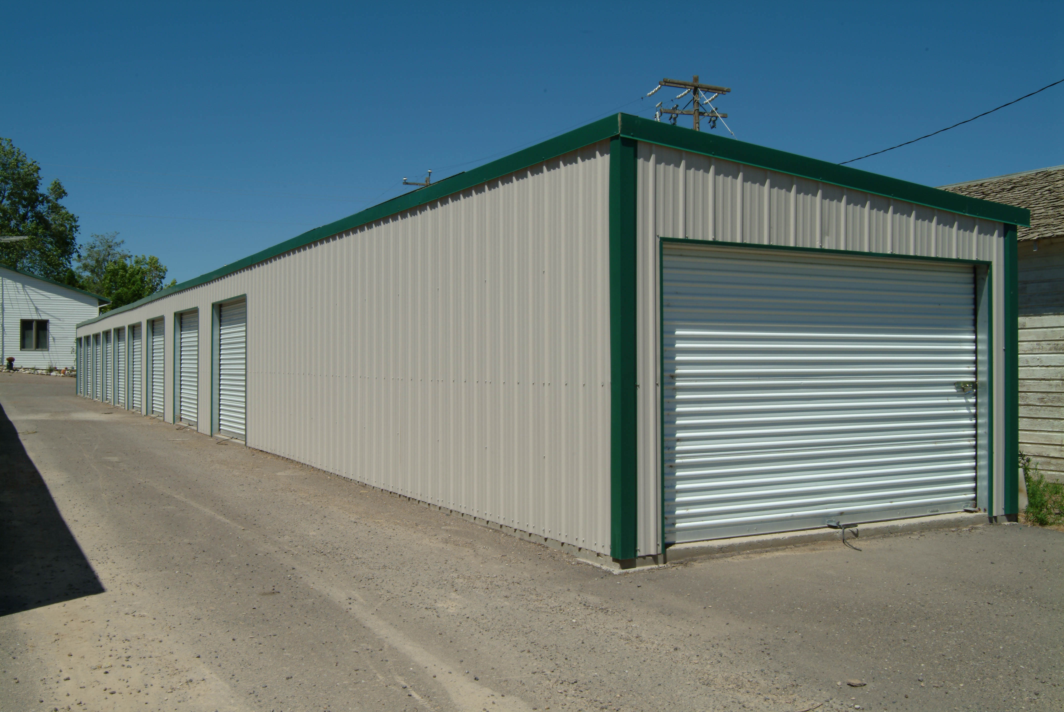 R & M Steel Mini Storage